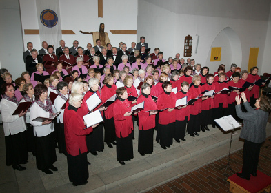 Foto: Chöre in der Kirche