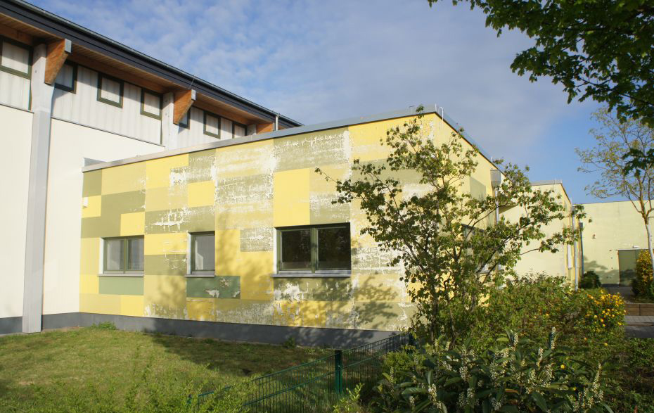 Foto: beschädigte Fassade