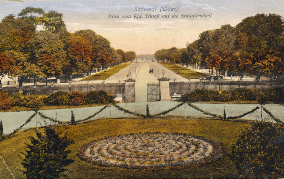 Foto: Blick vom Schloss auf die Schloßfreiheit 