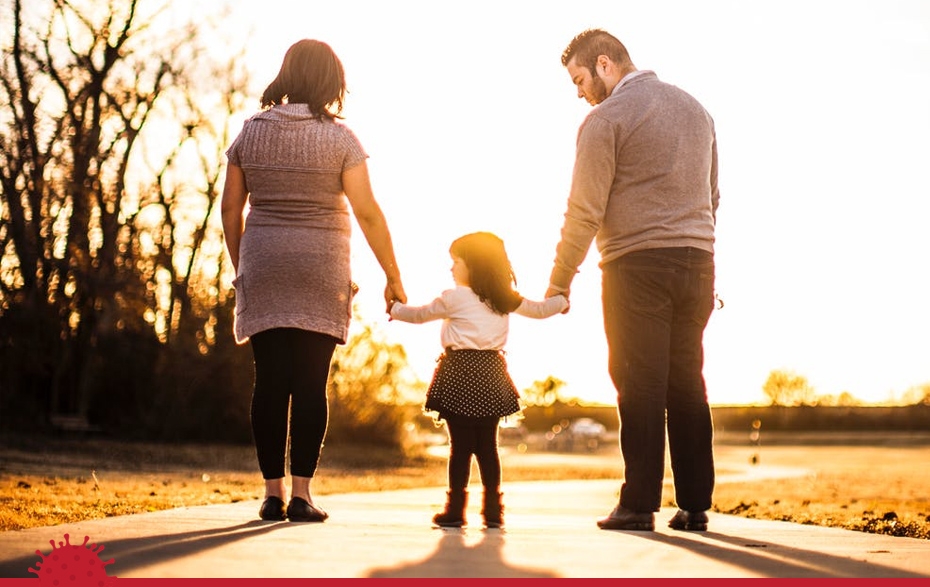 Foto: Familie im Gegenlicht