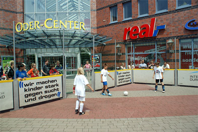 Futsal-Turnier vor dem Oder-Center