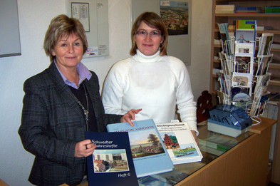 Foto: Präsentation von Büchern