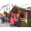 Foto: Marktbuden in der Vierradener Straße