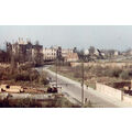 Foto: erhöhter Blick auf die Berliner Straße und die Schlossruine