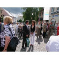 Foto: viele Interessenten in der Gartenstraße und auf dem Karlsplatz