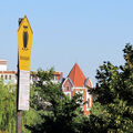 Foto vom 20. Juli 2012: blauer Himmel über dem Nationalparkschild und dem Juliusturm