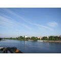 Foto vom 12. August 2013: fast wolkenloser Himmel am frühen Morgen über dem Kanal