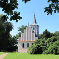 Foto vom 17. August 2013: Kirche Criewen im Sonnenlicht