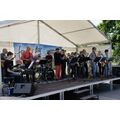 Foto: Die Big Band spielt.