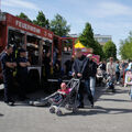 Foto: Familien mit Kinderwagen unterwegs