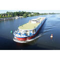 Foto vom 20. Juli 2016: Flusskreuzfahrtschiff auf dem Kanal