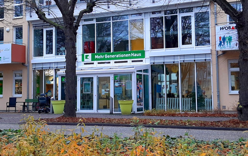 Foto: Eingang zum MehrGenerationenHaus Foto: Eingang zum MehrGenerationenHaus