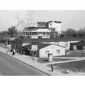 Foto: Kulturhaus der Bauarbeiter und im Hintergrund die Baustelle des Kreiskulturhauses