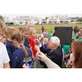 Foto: alle Kinder erhalten eine Medaille