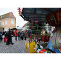 Foto: Stollenmarktbesucher auf dem Vierradener Platz