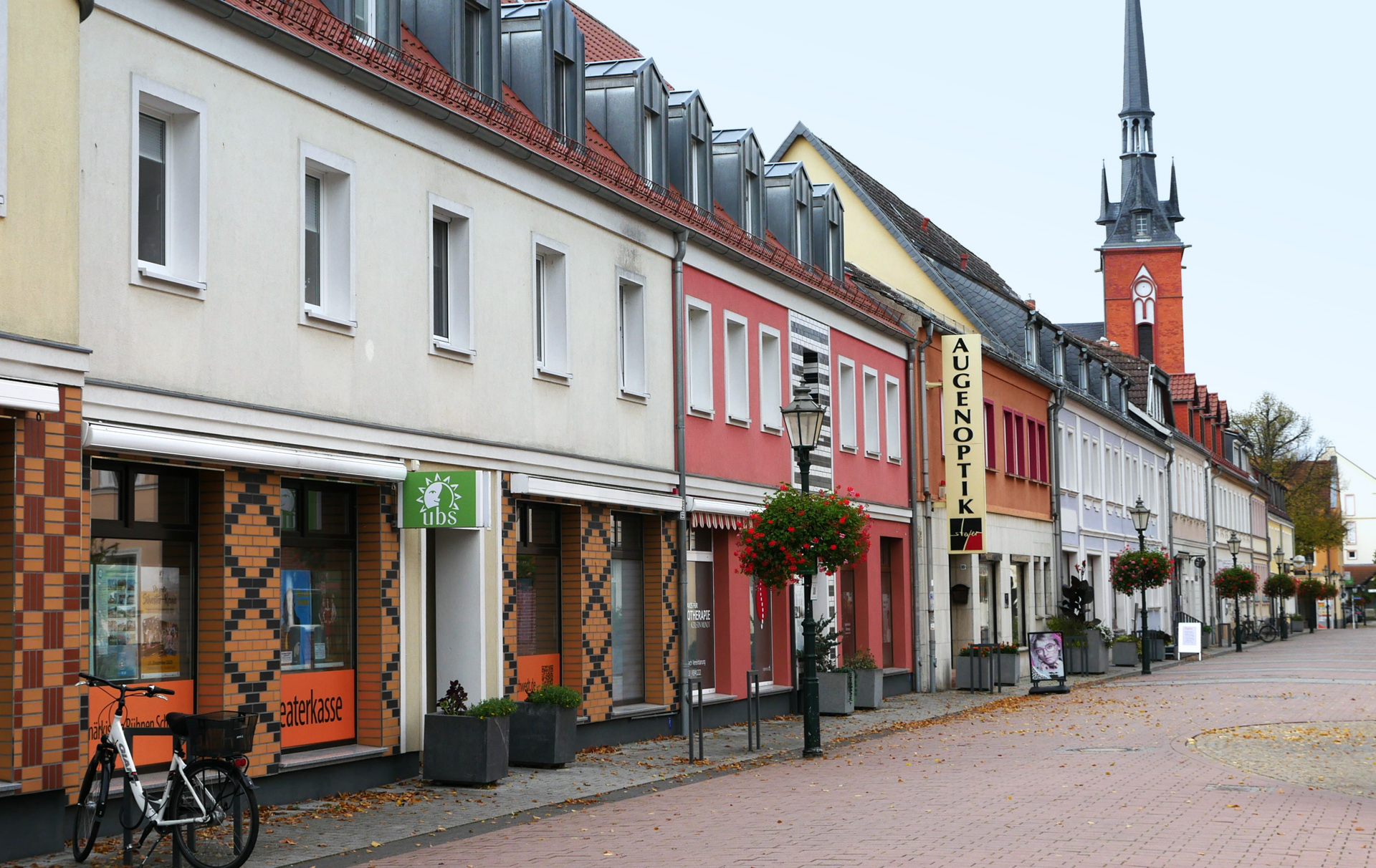 Foto: Geschäft in der Vierradener Straße Foto: Geschäft in der Vierradener Straße
