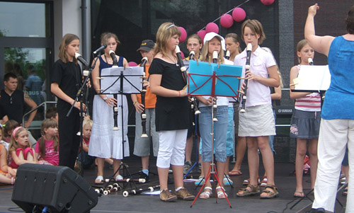 Foto: Musikschüler zeigen ihr Können.